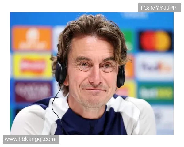 揭秘足球明星夜猫的真实身份与背后故事 揭秘足球明星夜猫的真实身份与背后故事