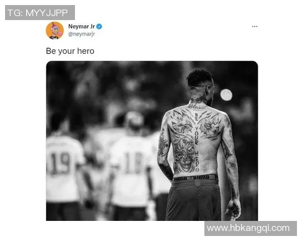 纹身艺术与足球明星的完美结合探索独特图案背后的故事与意义 纹身艺术与足球明星的完美结合探索独特图案背后的故事与意义